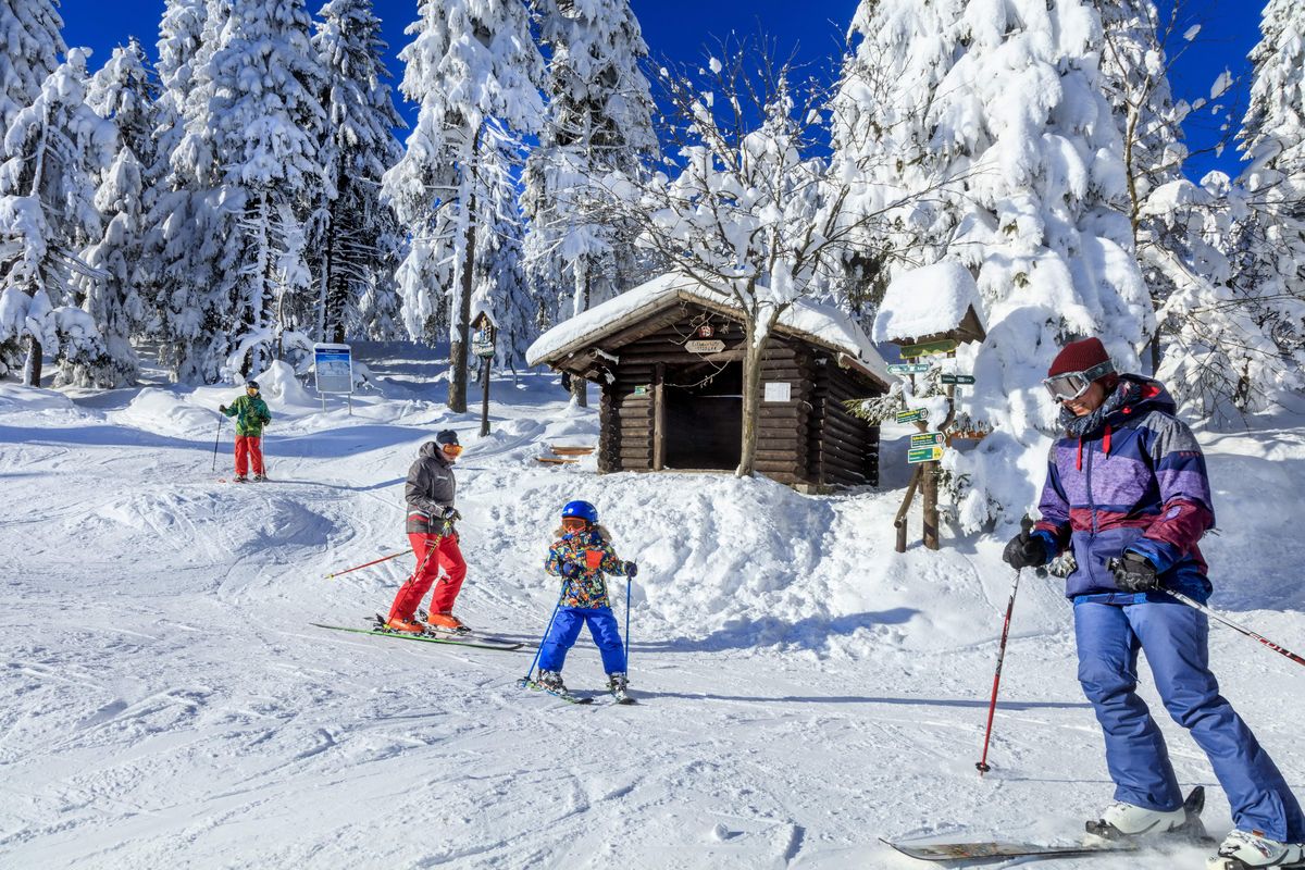 Sachsens Skigebiete Starten In Die Wintersaison: TMGS Wirbt Verstärkt ...